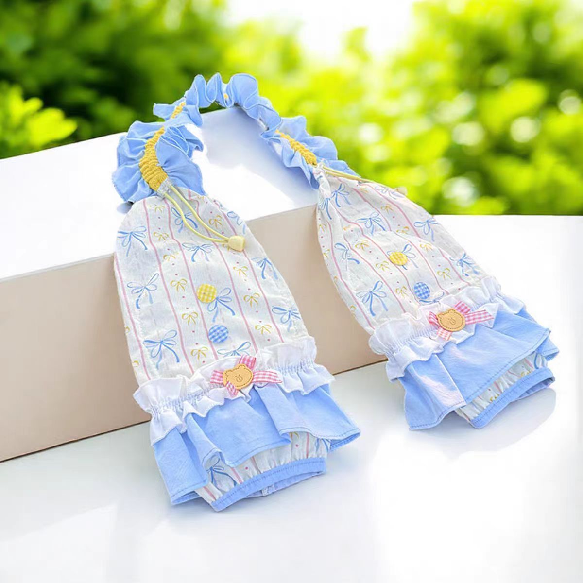 新品狗狗宠物衣服可爱花边公主风护肘金毛萨摩阿拉斯加防脏护膝