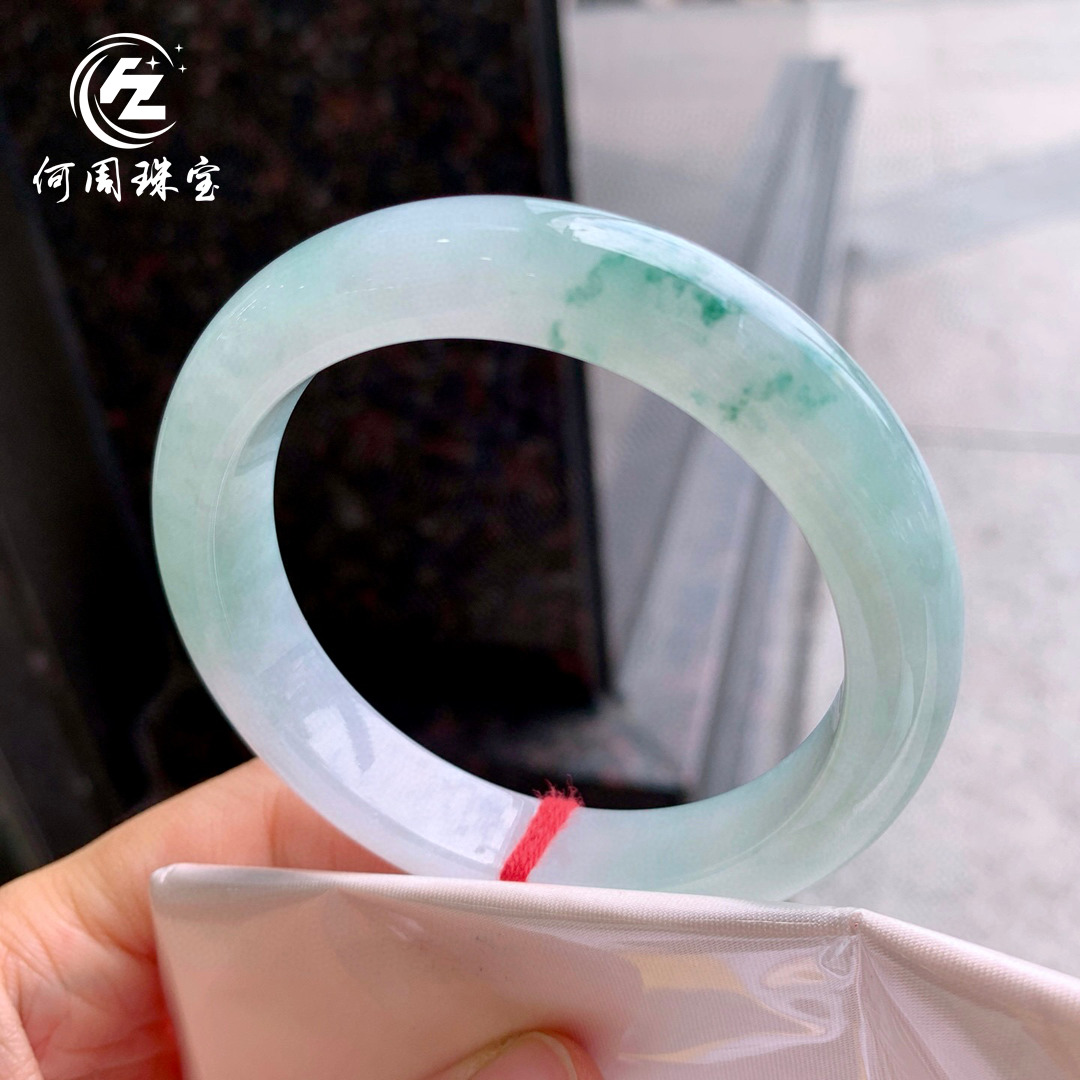 何周珠宝 缅甸天然A货玉石翡翠 老坑冰种飘花正装手镯59-60圈口
