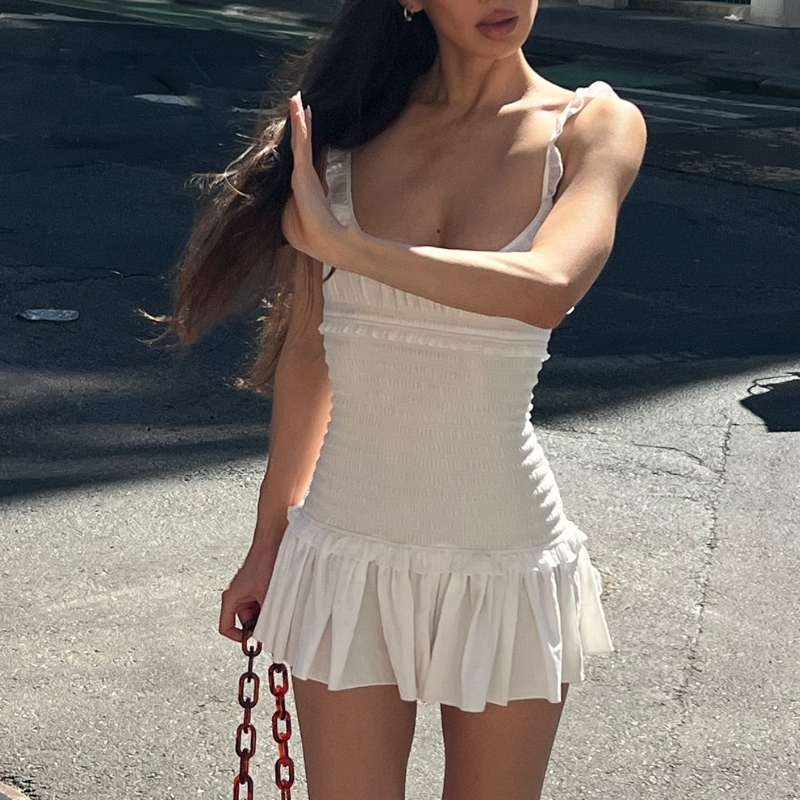 French Pure Lust Sexy Low-Cut Fungus Suspender Dress for Women Pleated Slim Fit Hip-Hugging Ruffled A-Line Skirt