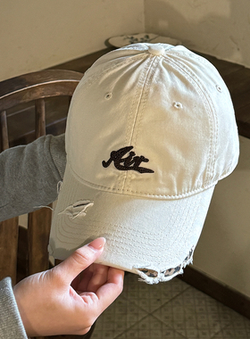 ETITW/大头围破洞复古休闲软顶鸭舌帽男女显脸小立体刺绣棒球帽子