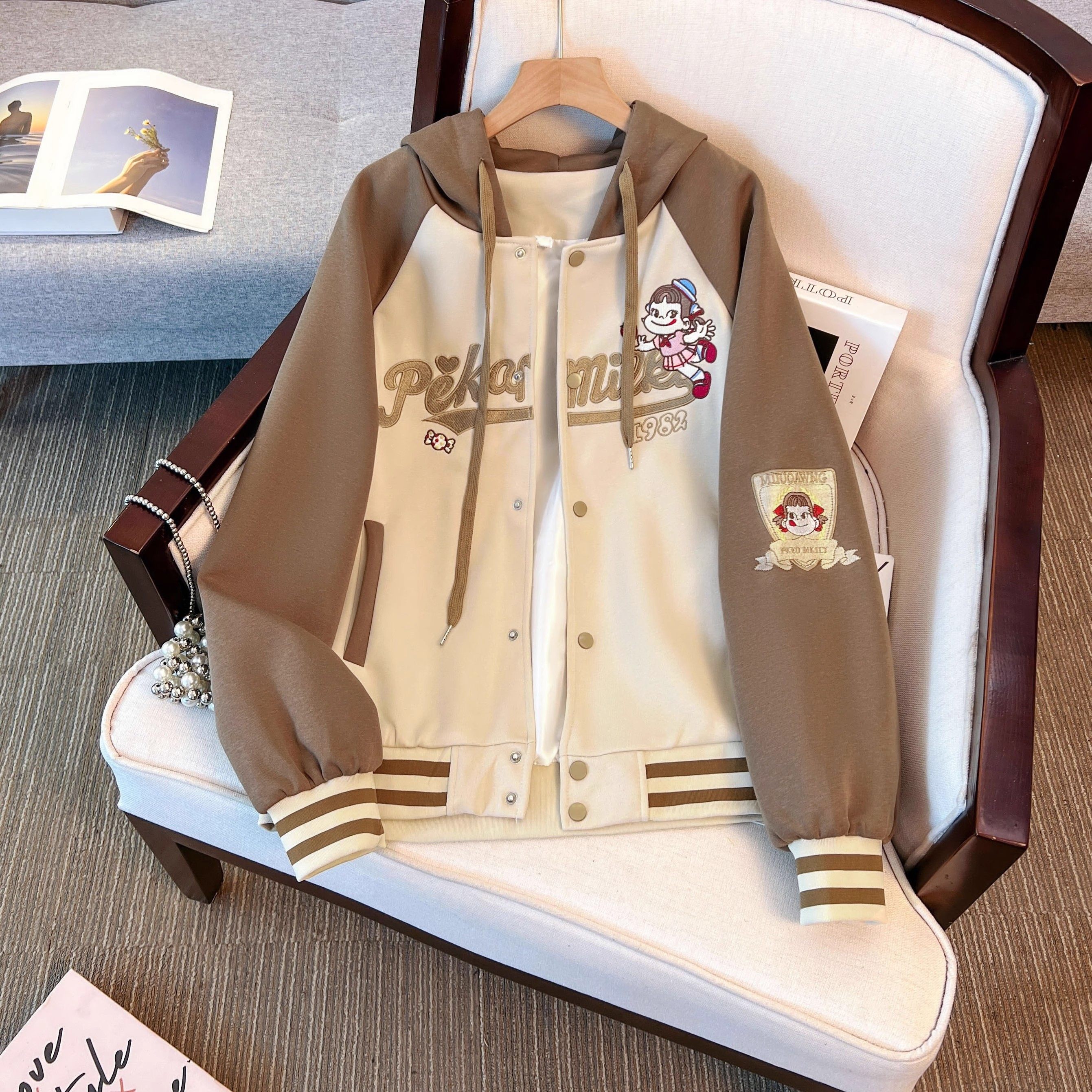 美式撞色刺绣棒球服外套女春秋2026新款宽松连帽学生休闲夹克上衣