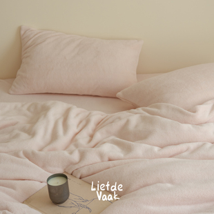 Liefde vaak「佩里月光」加厚牛奶绒四件套保暖毛绒床品四件套