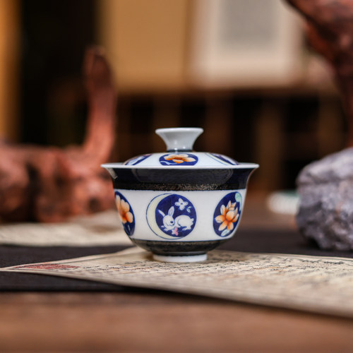 卓君茶具斗彩花好月圆玉兔盖碗