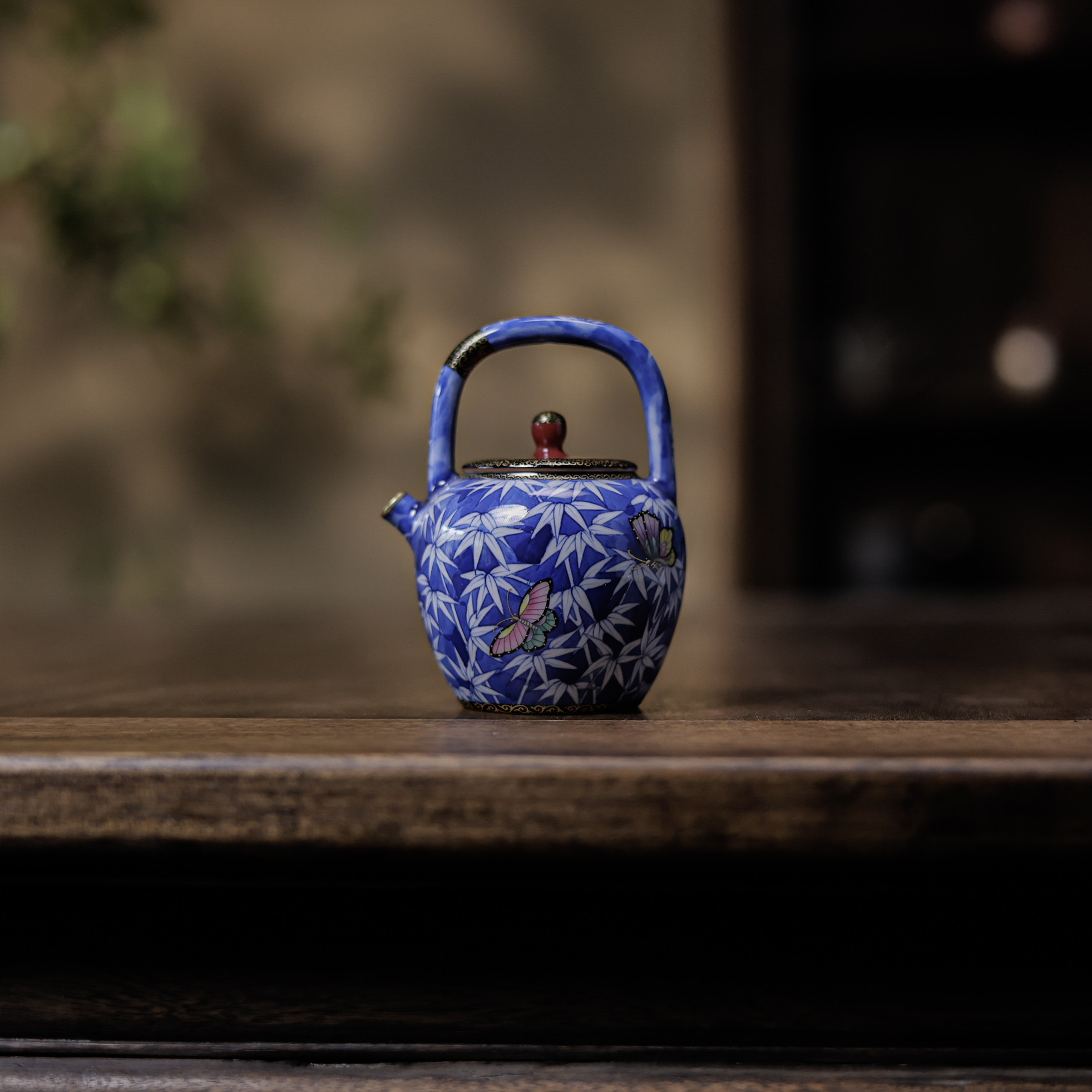 婵韵华隐堂斗彩玫瑰红竹子蝴蝶茶壶提梁壶手绘复古家用茶具泡茶壶