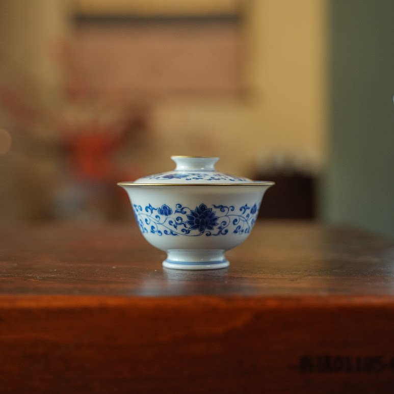 婵韵华隐堂茶具青花缠枝莲盖碗