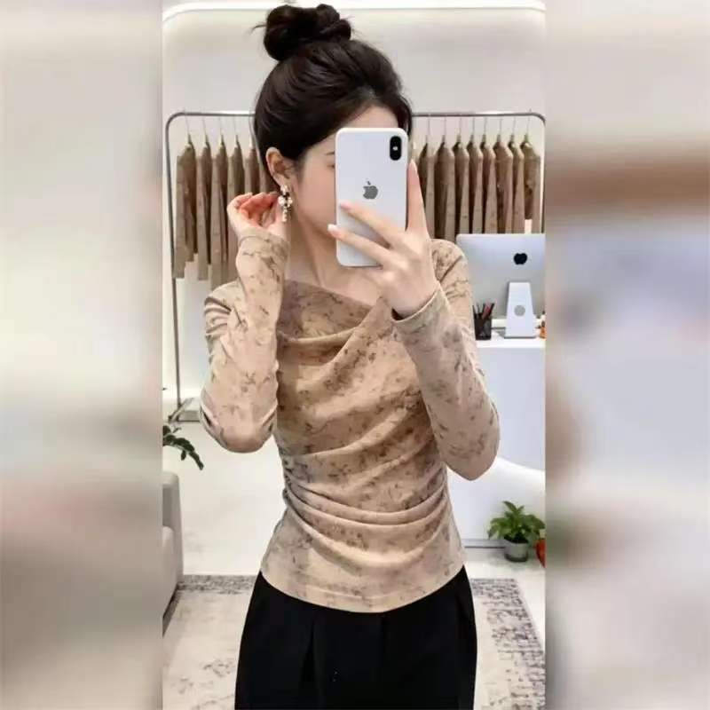 氛围感斜V领碎花打底衫女秋季修身褶皱显瘦薄款网纱长袖气质小衫