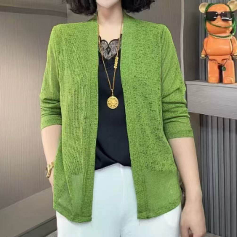 妈妈2025夏季新款洋气冰丝长袖薄小外披时尚百搭防晒衣披肩开衫