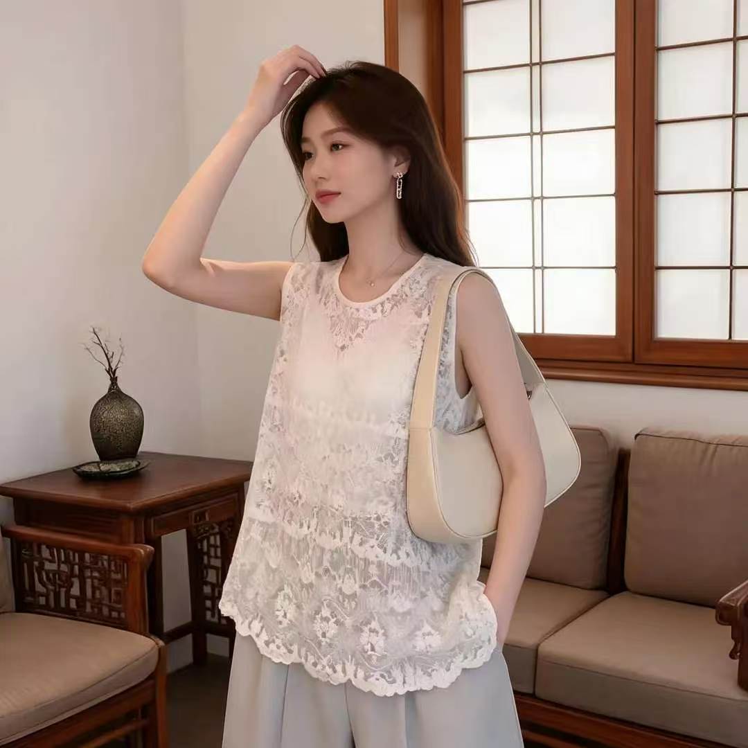 2026夏季新款时法式温柔圆领无袖绣花蕾丝衫女尚叠穿宽松休闲上衣