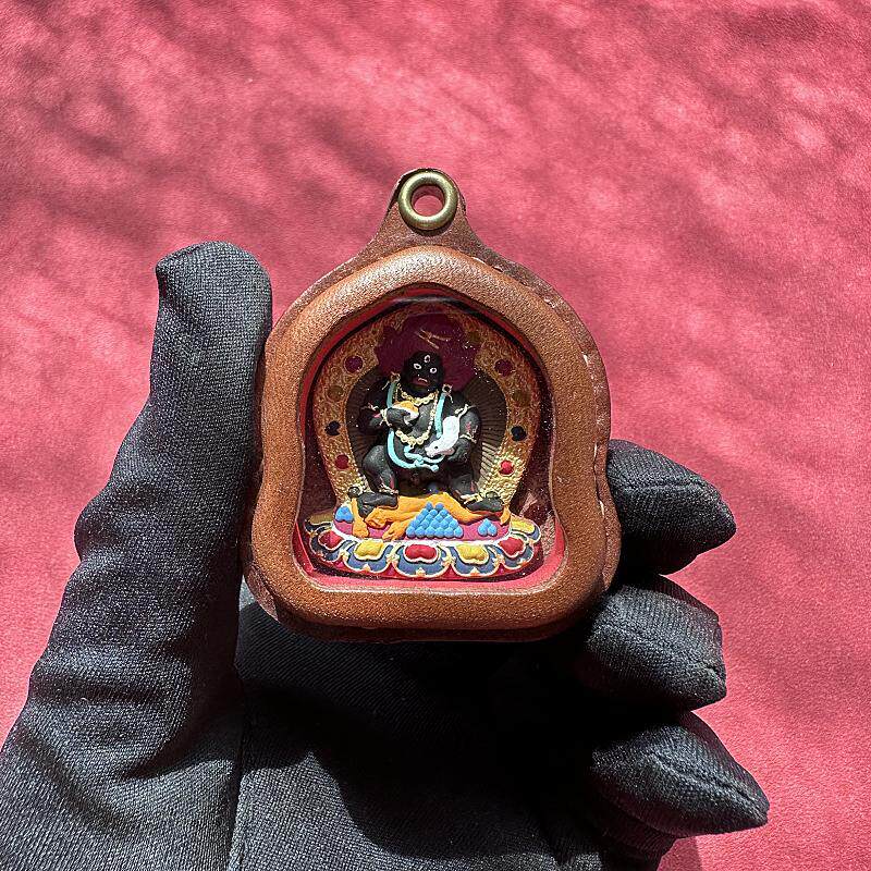 新款手工皮壳黑财神唐卡挂件高档个性纯手绘擦擦西藏藏族民族风潮