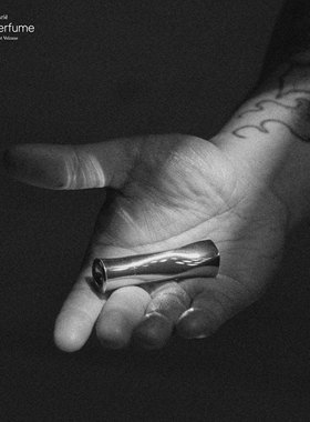 DINshare®️ x silvarié 便携式随身香水瓶