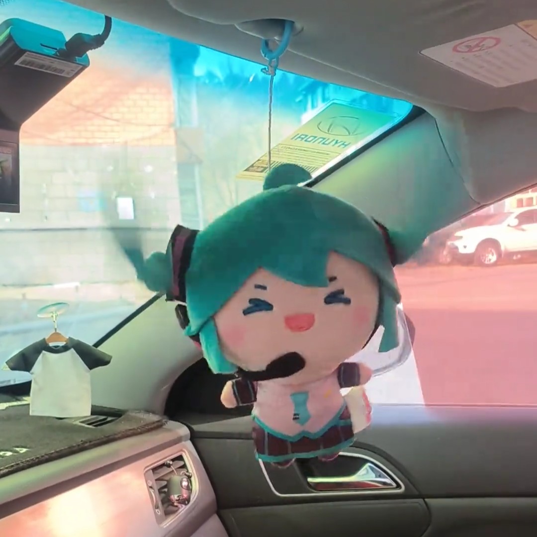 马尾甩甩娃娃灵动公仔未