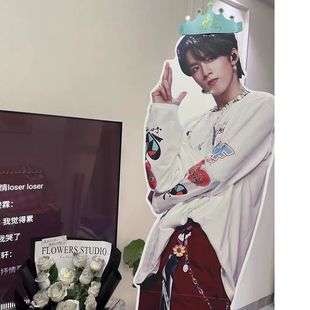 刘耀文三折叠等身人形立牌大型立牌刘耀文一比一立牌全身等比立牌