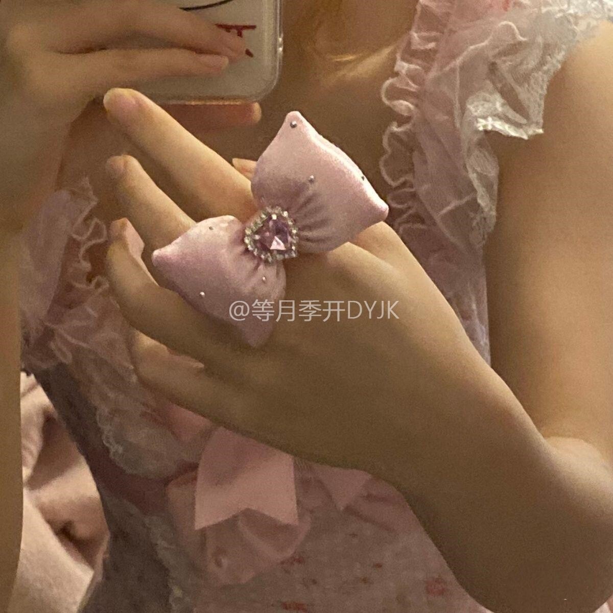 辣味少女亚文化蝴蝶结闪钻戒指