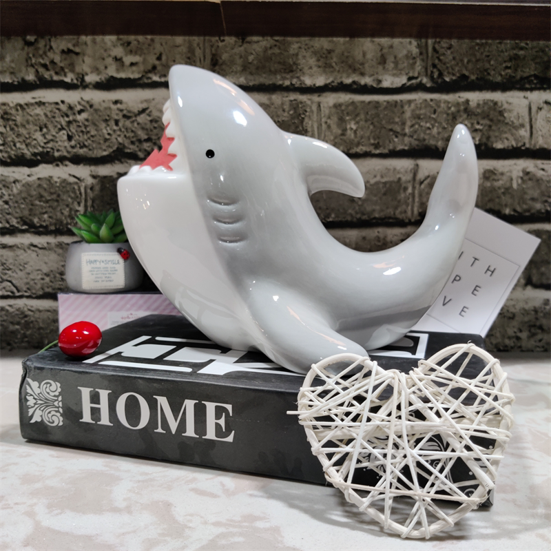 存钱罐2025年新款大容量可爱卡通女孩男孩儿童陶瓷摆件鲨鱼储钱罐