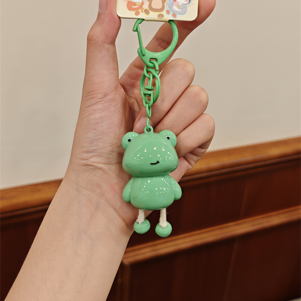 趣味拉脚青蛙小动物公仔钥匙扣卡通创意情侣生日礼物儿童书包挂件