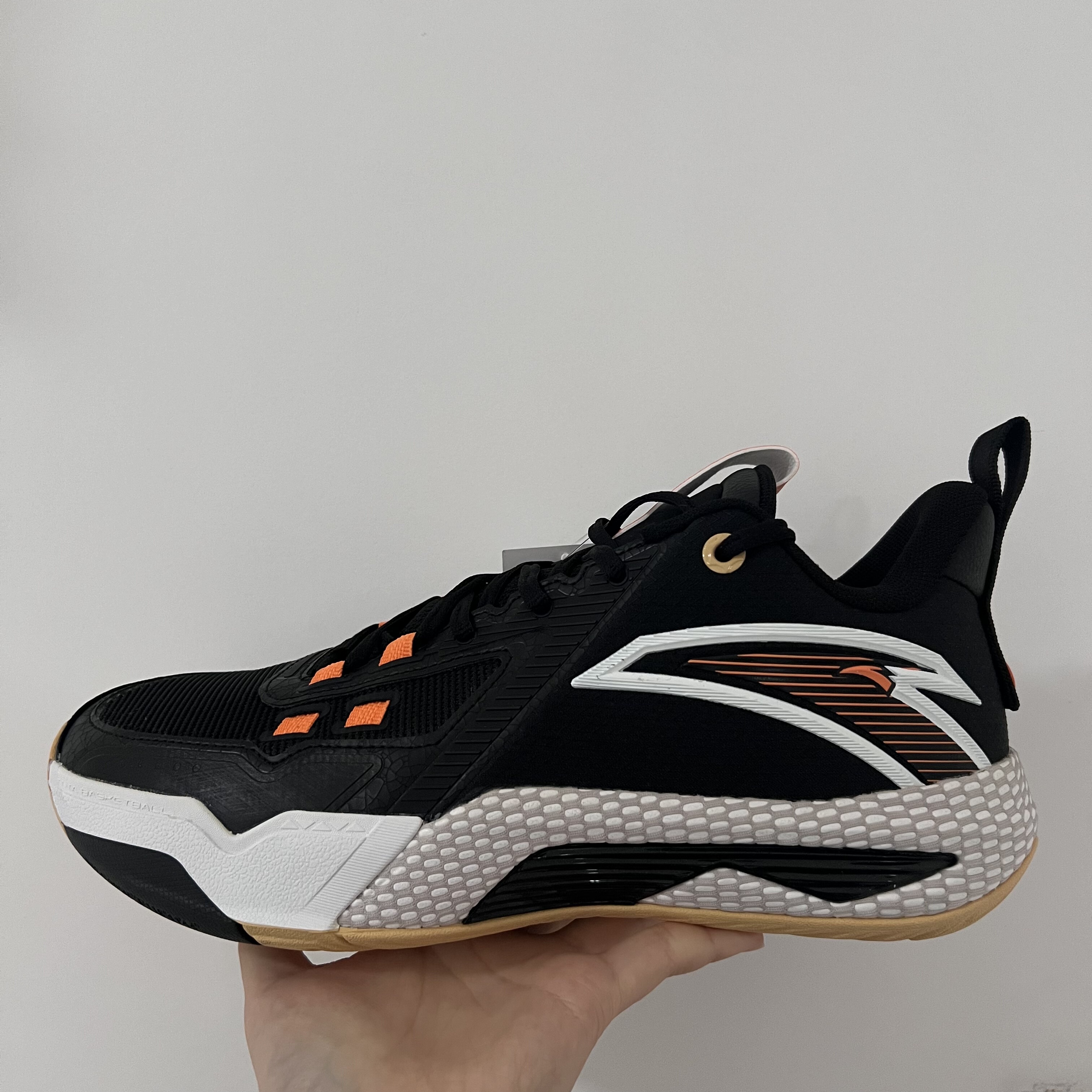 安踏 速战5 防滑耐磨网面透气 外场实战 时尚 篮球鞋 112341113-4