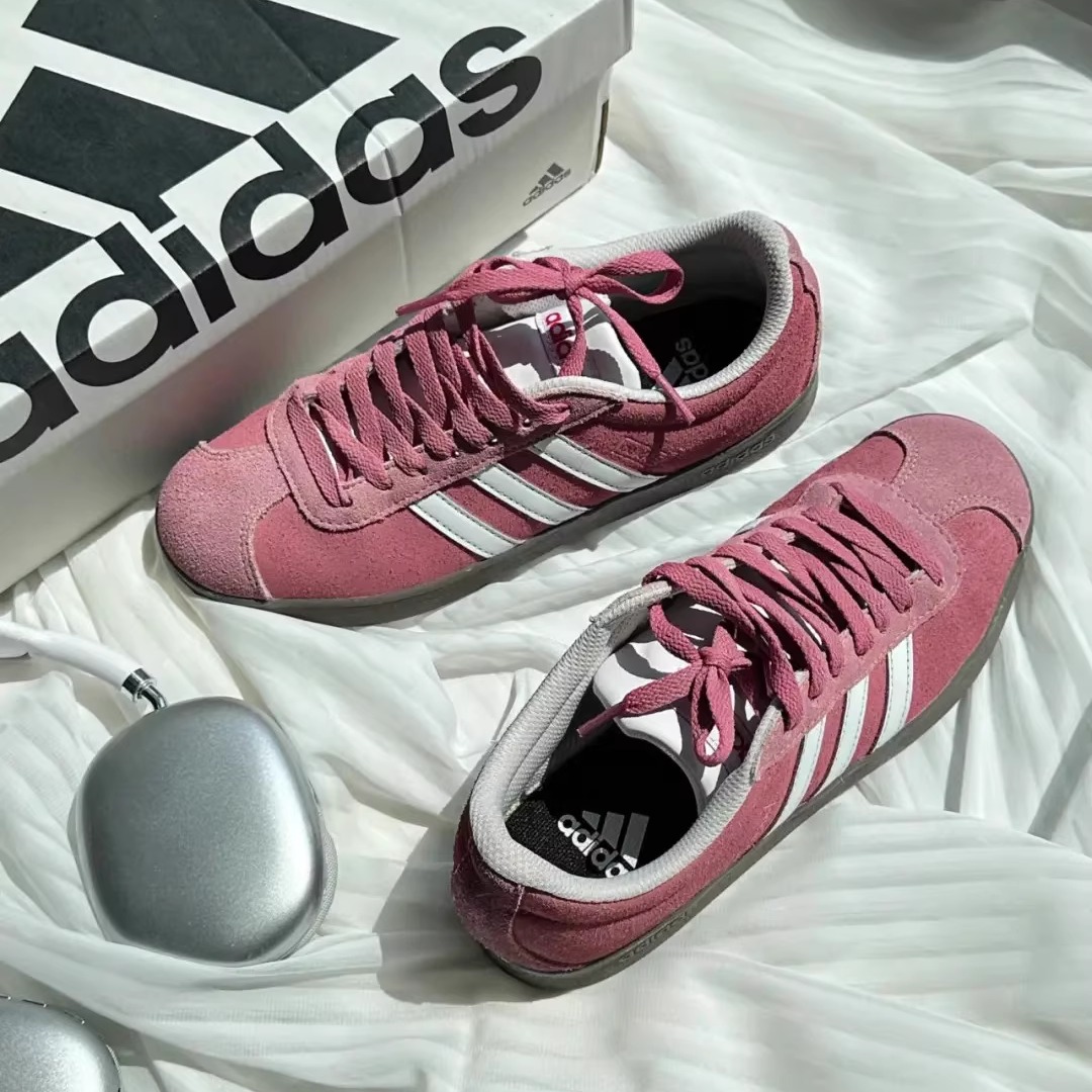 阿迪达斯Adidas三叶草复古经典德训鞋粉红莓莓甜酷时尚休闲板鞋