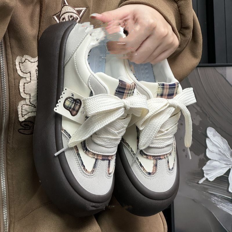 多巴胺耐磨板鞋女2026夏季韩版厚底百搭休闲鞋防滑设计低帮鞋