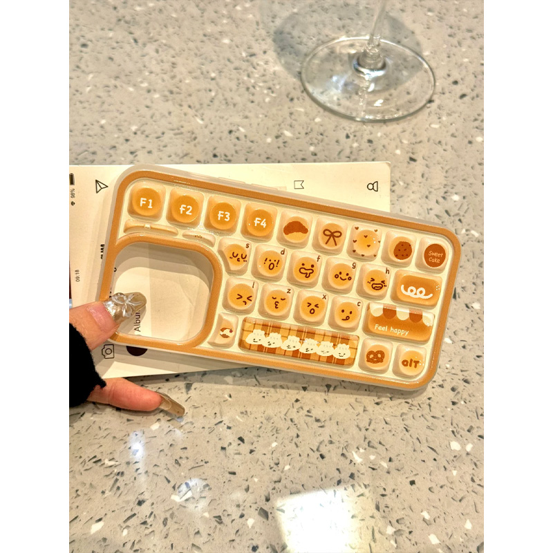 创意卡通立体键盘奶呼呼面包适用苹果16promax手机壳iphone13新款15pro女14解压按键12日韩趣味可爱全包软壳