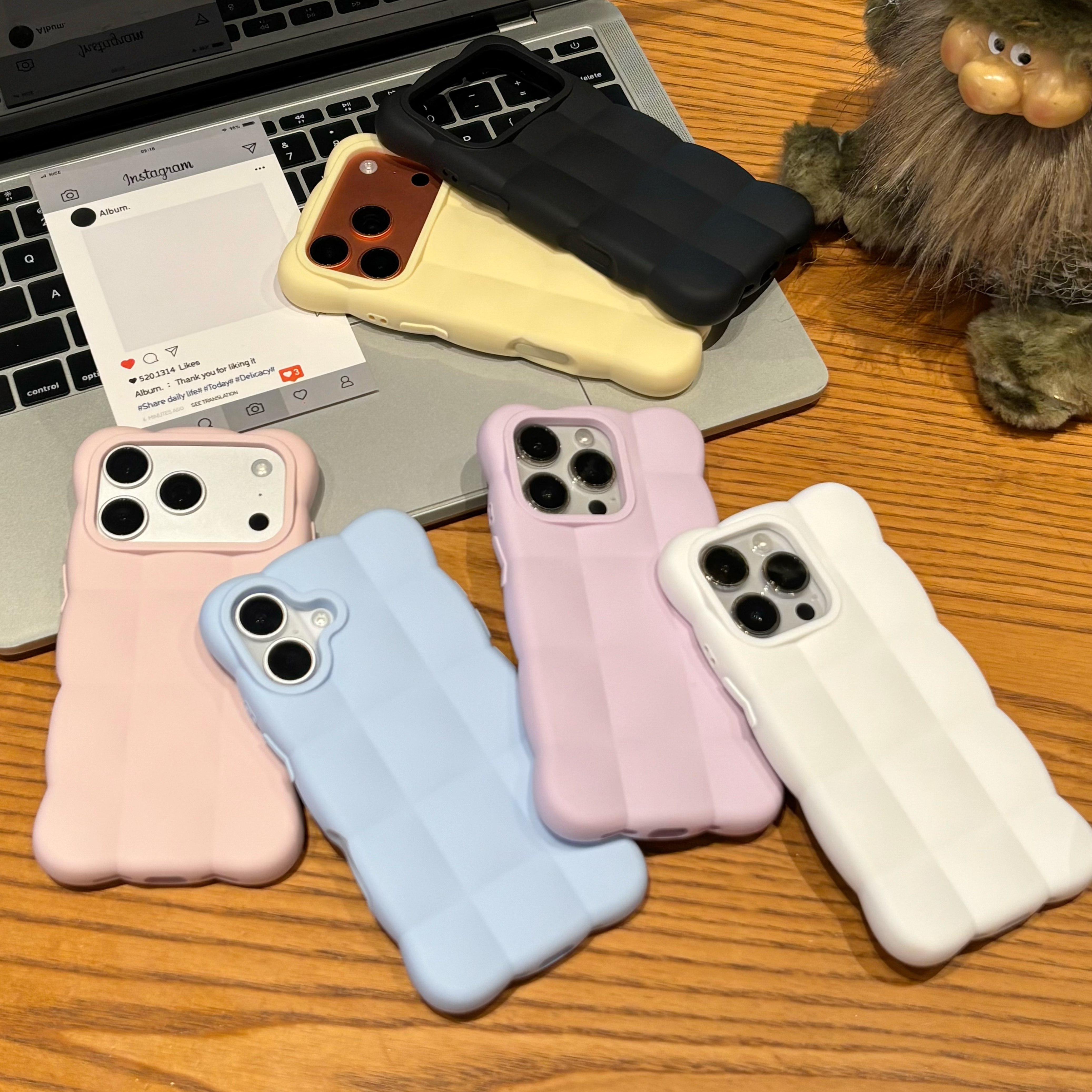 ins风简约纯色硅胶云朵泡芙方块苹果手机壳iPhone17pm少女新款16pro硅胶15pro全包防摔17保护壳