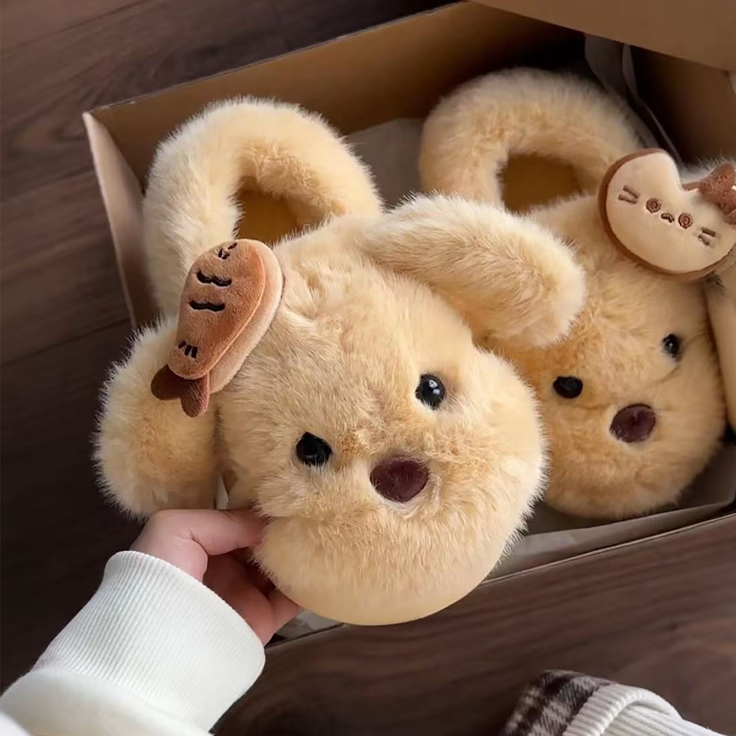 狗狗棉鞋女士冬季2025新款卡通软萌毛毛拖鞋外穿家居舒适包头棉鞋