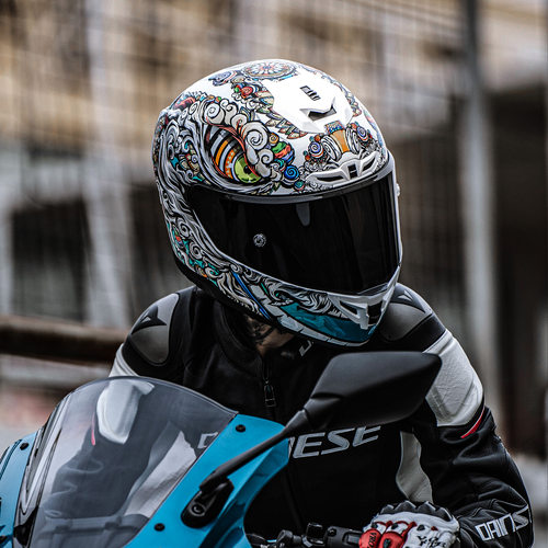 gsb摩托机车头盔秋冬季网红全盔