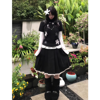 日系蕾丝花边拼接百褶纯色半身裙