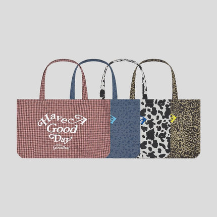 GOODBAI 'HAVE A GOOD DAY'印花单肩包