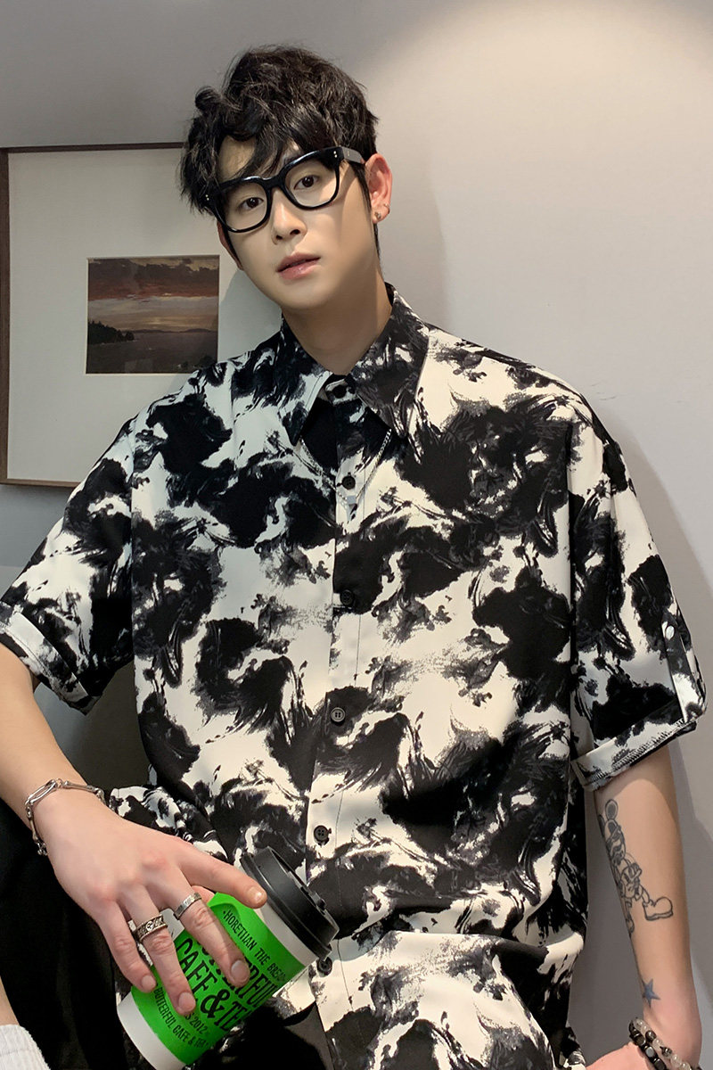 C215港风夏季冰丝垂感山水纹碎花短袖衬衫男宽松帅气休闲衬衣,男装T恤,电商A115