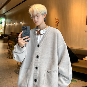 M802秋季新款纯色V领针织开衫外套男宽松慵懒风针织衫毛衣P65