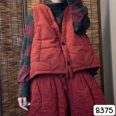 2025秋冬款夹棉短款马甲