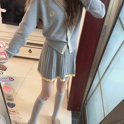 灰色针织百褶裙半身裙秋冬两件套