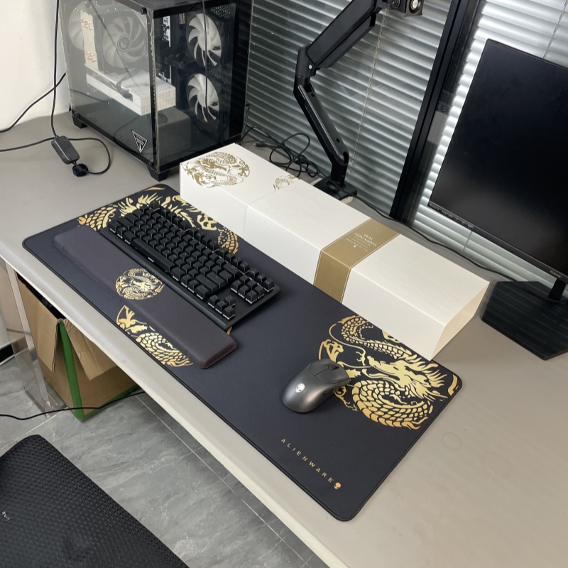 外星人超大号防滑龙腾超大鼠标垫