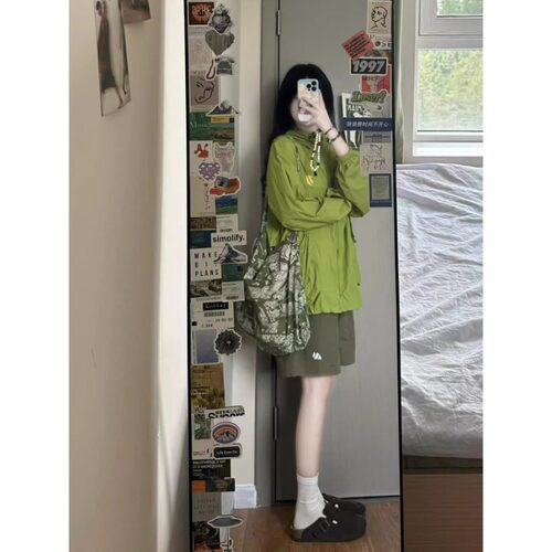 户外山系防晒衣女夏季连帽宽松透气轻薄防紫外线外套骑行皮肤衣