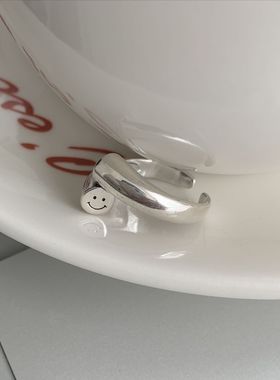 新款复古百搭笑脸表情包戒指小众设计简约爱心时尚个性微笑指环