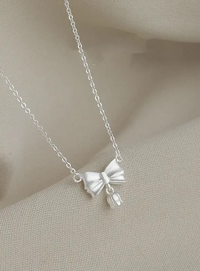 新款法式浪漫拉丝蝴蝶结铃兰花项链女甜美森系花朵轻奢小众锁骨链