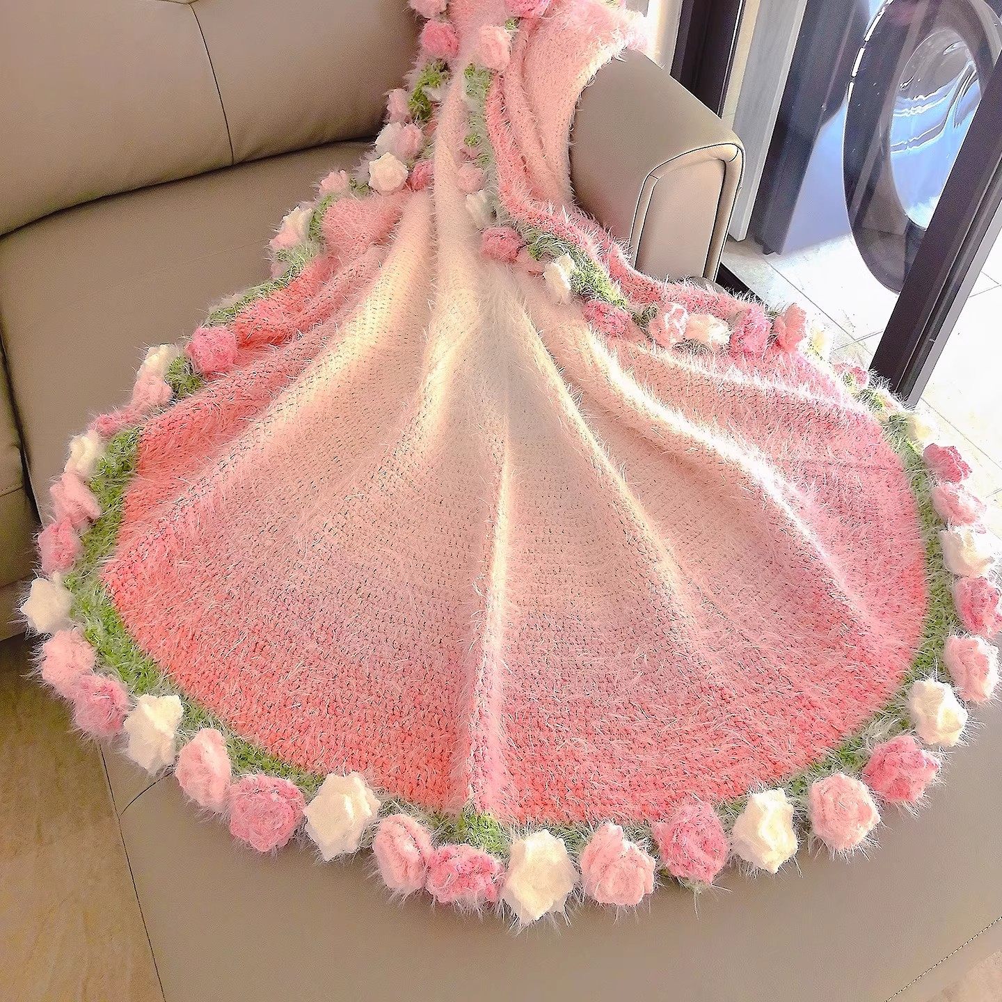 玫瑰花毯子手工成品礼袋礼盒钩织编织花束毯子送人网红创意礼物