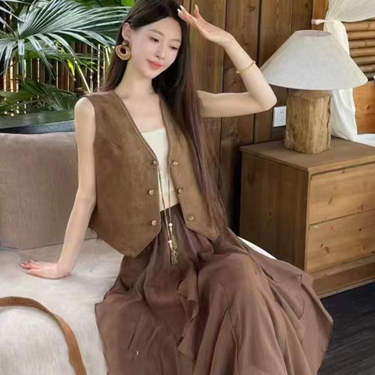 不规则V领无袖复古短款麂皮马甲女2025秋设计感气质叠穿马夹坎肩