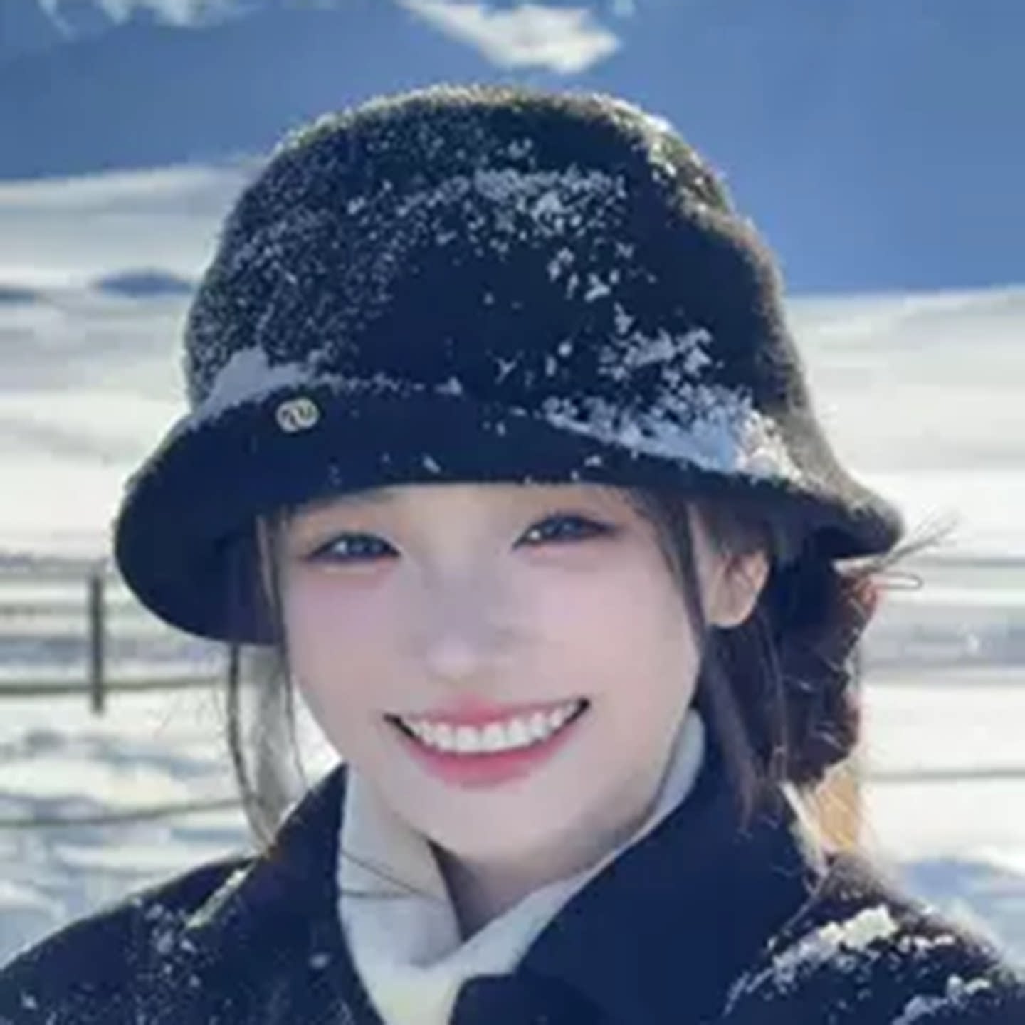 法式赫本风黑色保暖显脸小礼帽女