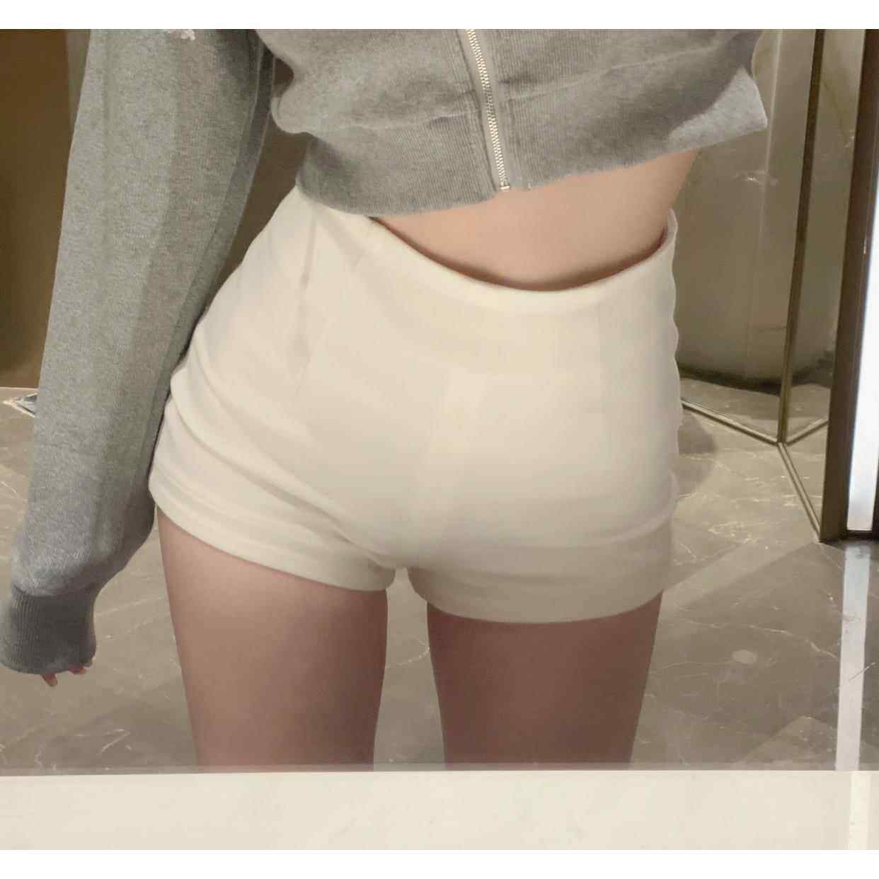 黑色高腰西装短裤女秋冬外穿白色小个子美式辣妹紧身打底包臀热裤
