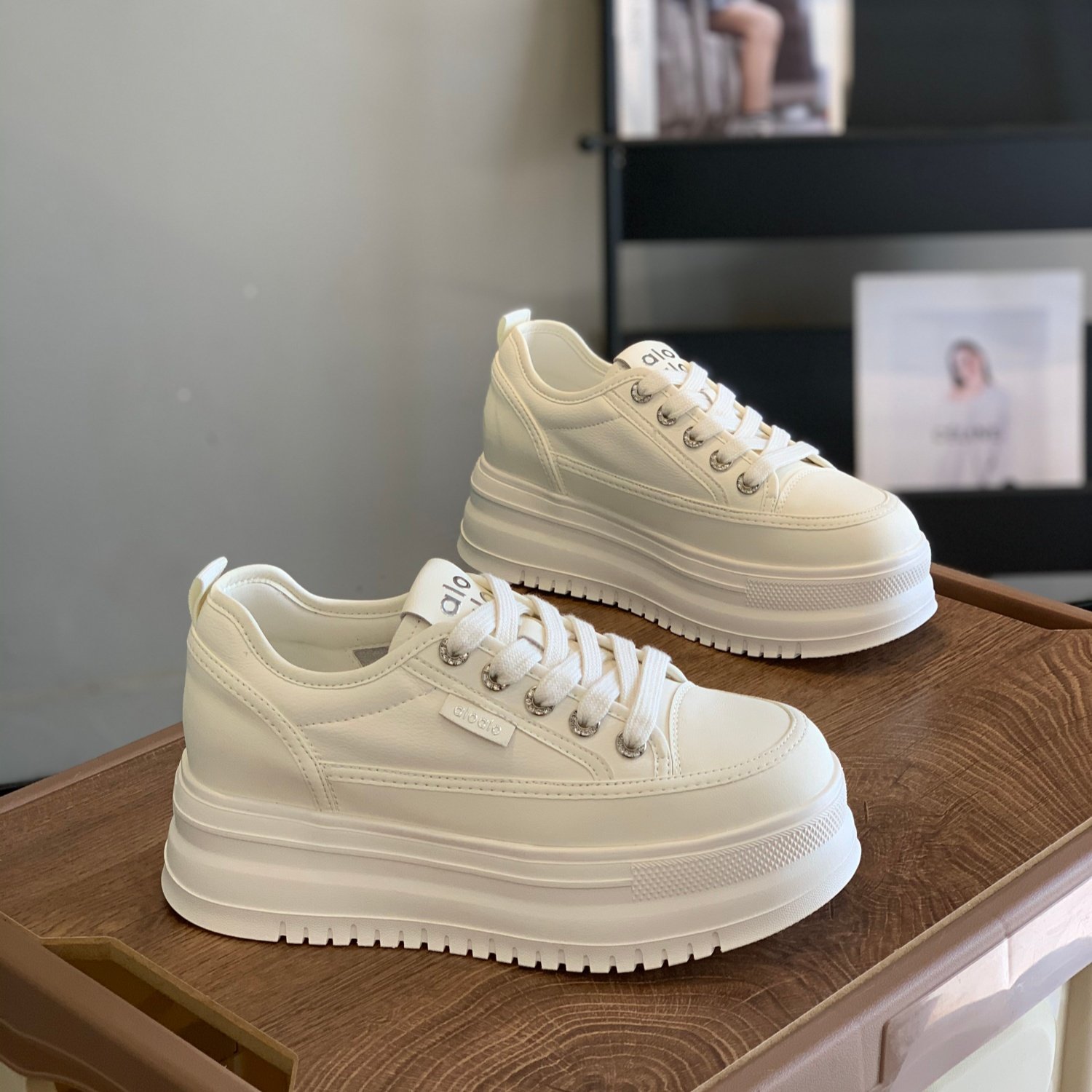 小个子6CM松糕厚底显腿长小白鞋女2026春季新款百搭系带休闲板鞋,女鞋,时尚休闲鞋,淘宝优惠券,粉丝福利购,淘宝优惠卷