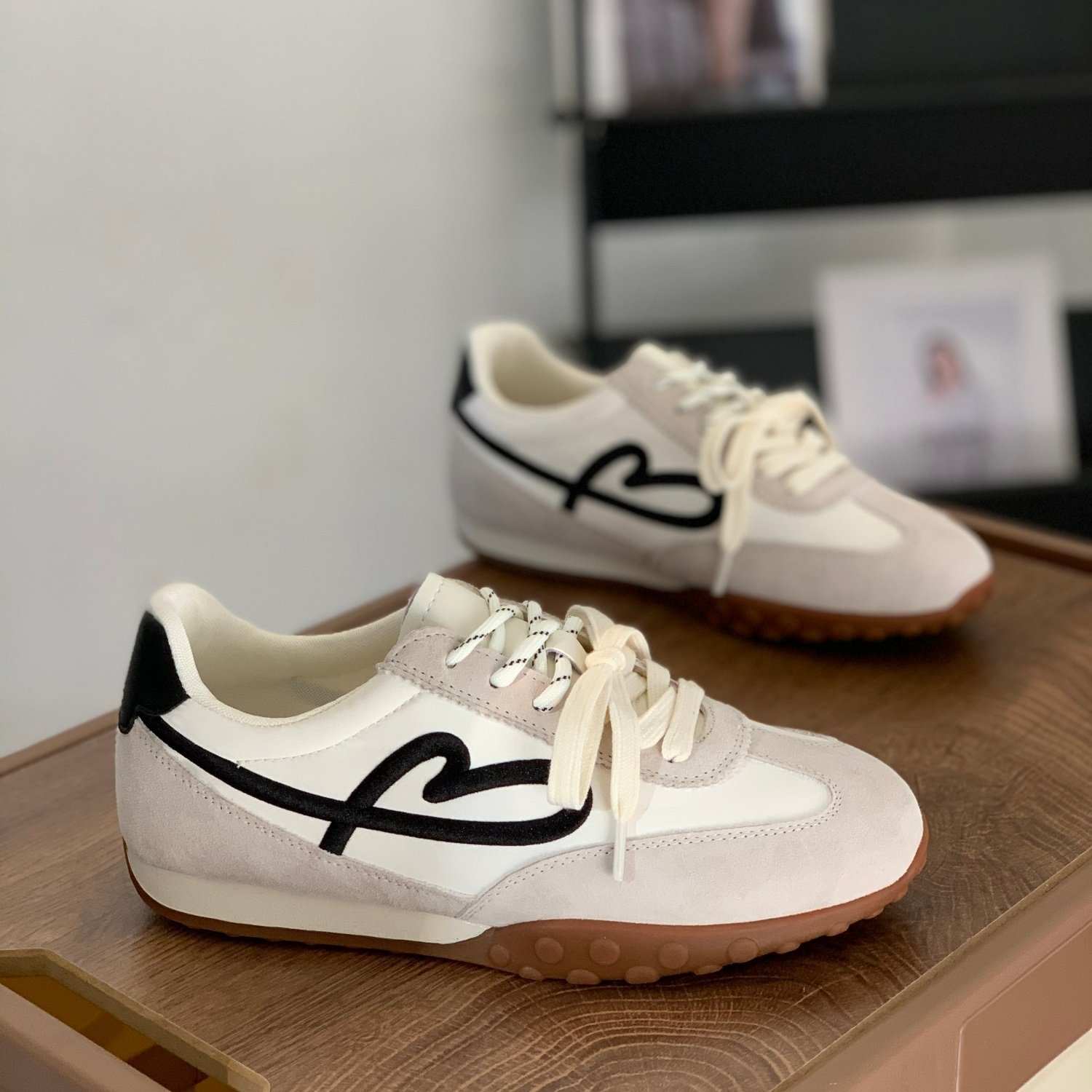 德训鞋女2026春季新款百搭复古拼接系带时尚显脚小休闲不累脚板鞋,女鞋,德训鞋,淘宝优惠券,粉丝福利购,淘宝优惠卷