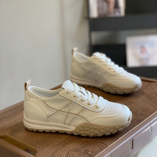 系带厚底不累脚休闲踩屎感轻便小白鞋 百搭时尚 女2025新款 德训鞋