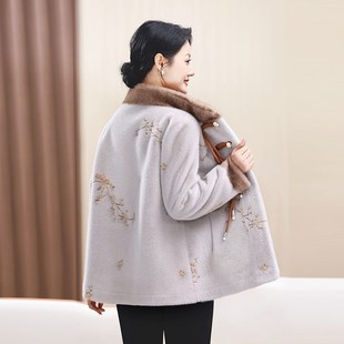 速发中妈年装老妈体貂绒外套秋冬加厚一水大衣时尚洋气高贵上衣