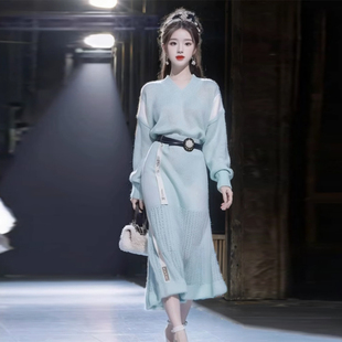 速发法式毛个子长袖小腰针织连衣裙子早2024新款装收衣长裙套装