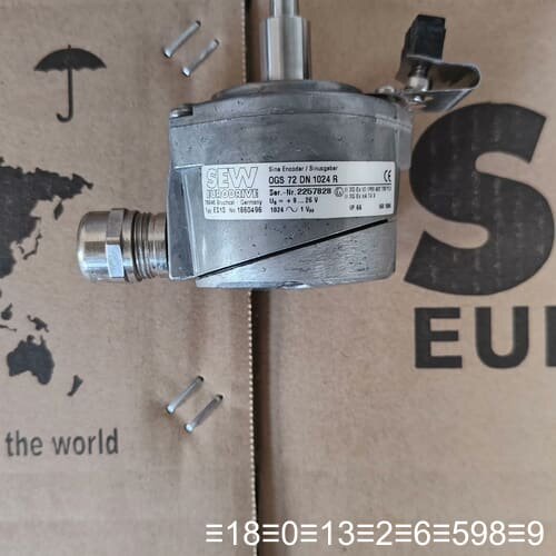 SEW编码器OGS72 DN1024R，型号ES1S，全