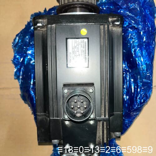 SGMRS-13A2A-YR11 伺服电机