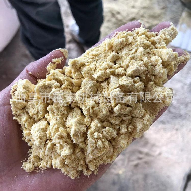 自吸式玉米饲料粉碎机 酒糟中草药渣有机肥粉碎机 化工原料研磨机