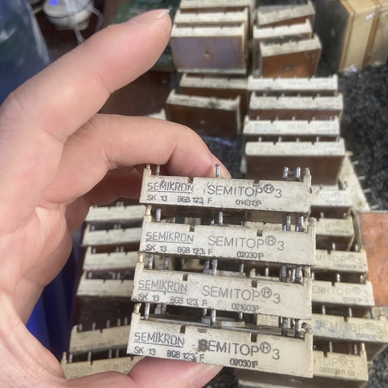 SK13BGB123F VHFD16-08io1 VUB71-16No1 SK9DGD065ET SK55DGL126