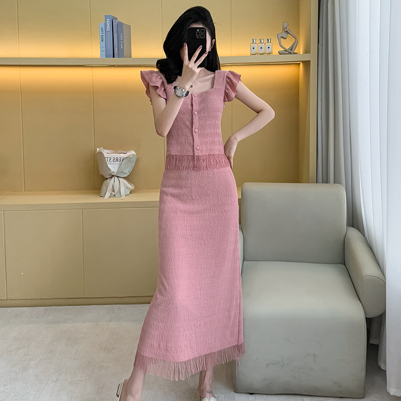 实拍2026新款小香风时尚刺绣套装裙名媛轻奢蕾丝流苏半身裙两件套